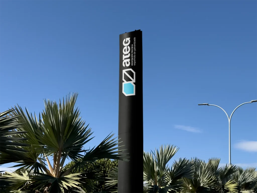 NEW TOTEM Ateg subido a Palver Barcelona